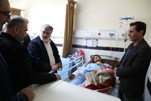 افزایش تعداد مصدومان زلزله خوی و سلماس به ۱۶۵ نفر