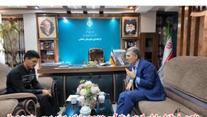 دلجویی فرماندار سلماس از پدر نوزاد آسیب‌دیده حین تولد