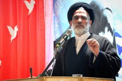 شکرگزاری نعمت‌های الهی موجب تقویت ایمان و وحدت اجتماعی می‌شود